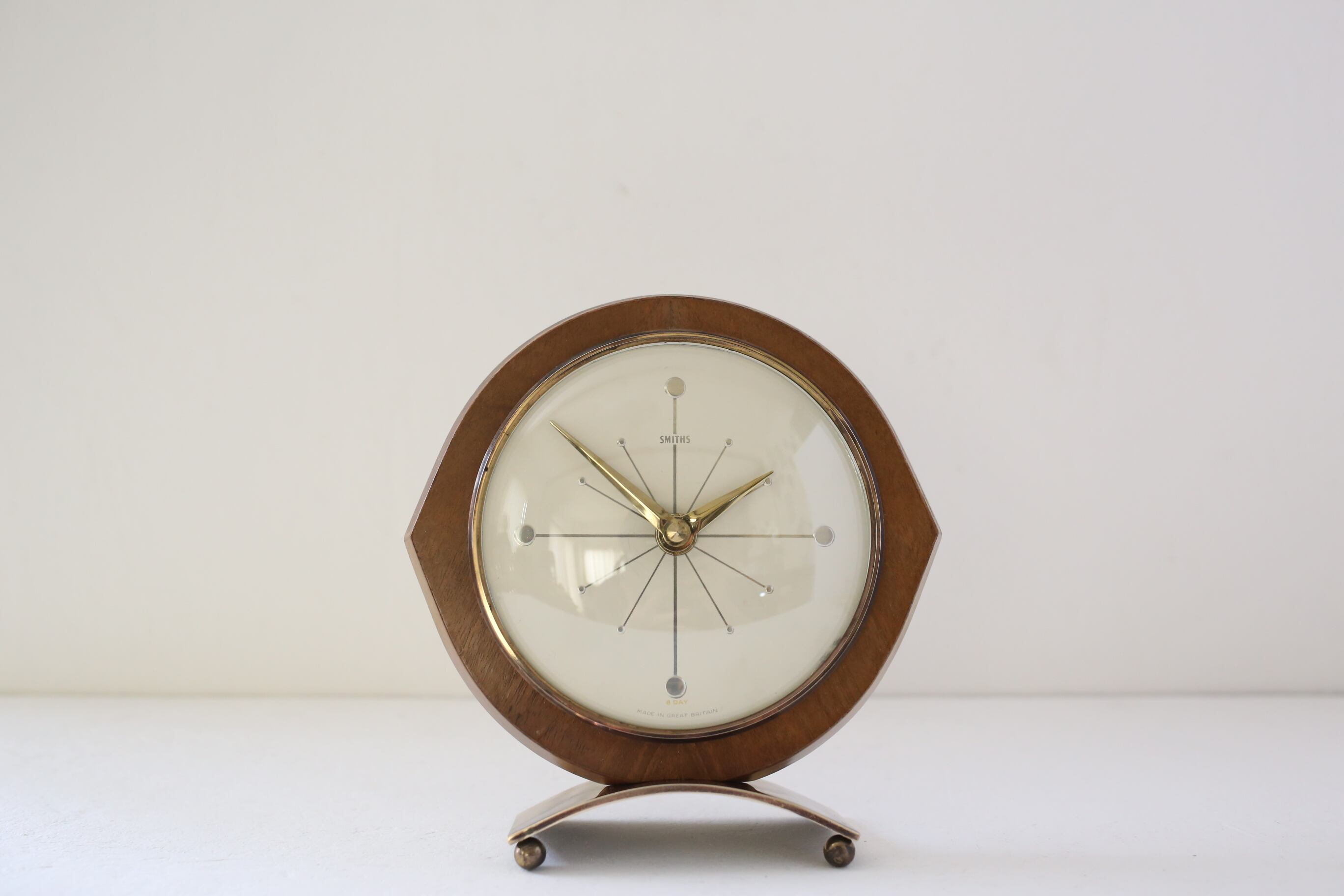 イギリス アンティーク ヴィンテージ SMITHS 置き時計 木枠×ガラス(単3電池式クォーツ交換)N-04470