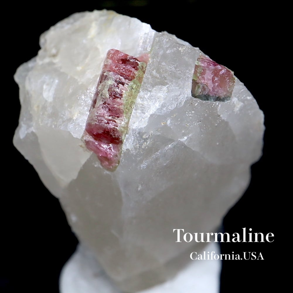 母岩付き!  ピンク トルマリン カリフォルニア産 T291  49g 鉱物　天然石　原石　パワーストーン