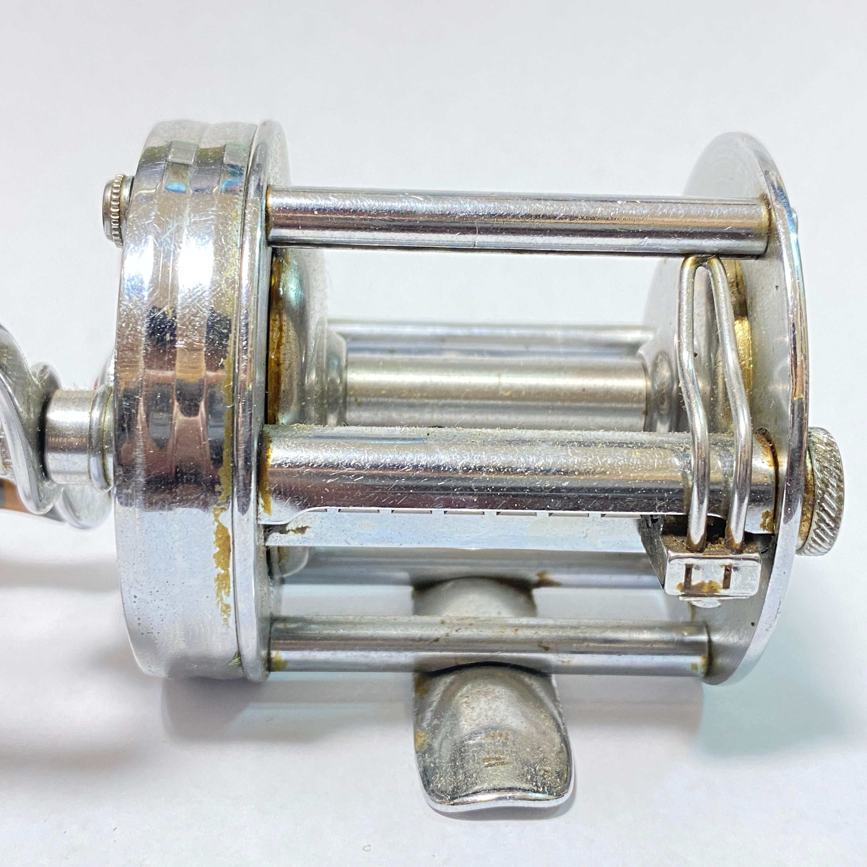 シェイクスピア クリテリオン 1960 Shakespeare Shakespeare Criterion 1960 Vintage Fishing Reel BaitCasting Model