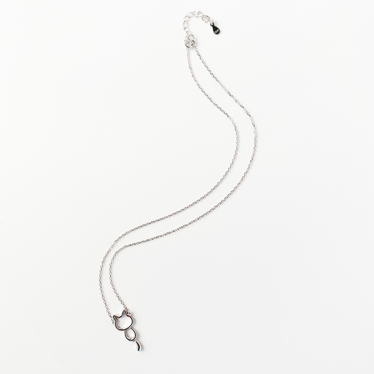 キャットシルエットドロップテールシルバーネックレス