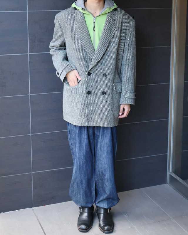 Tweed mid-length double-breasted jacket