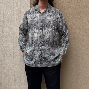 ANNE ALEXANDER PYTHON PATTERN SHIRT