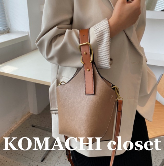 【送料無料】 ミニショルダーバック きれいめ 大人女子 手持ちバック 2way 韓国 レディース  オルチャン 20代 30代 40代 お洒落 レトロ 無地 大人可愛い おしゃれ バケットバック 手軽 買い物 デート ファスナー 大人カジュアル シンプル モダン 手持ち 肩掛けバック カジュアル 斜め掛けバック 旅行  大人カラー 大人女子 自立 公園 ママ ナチュラル ブラック ホワイト ブラウン オールシーズン クール こなれ感 かわいい 上品 エレガント 小さい ミニバック