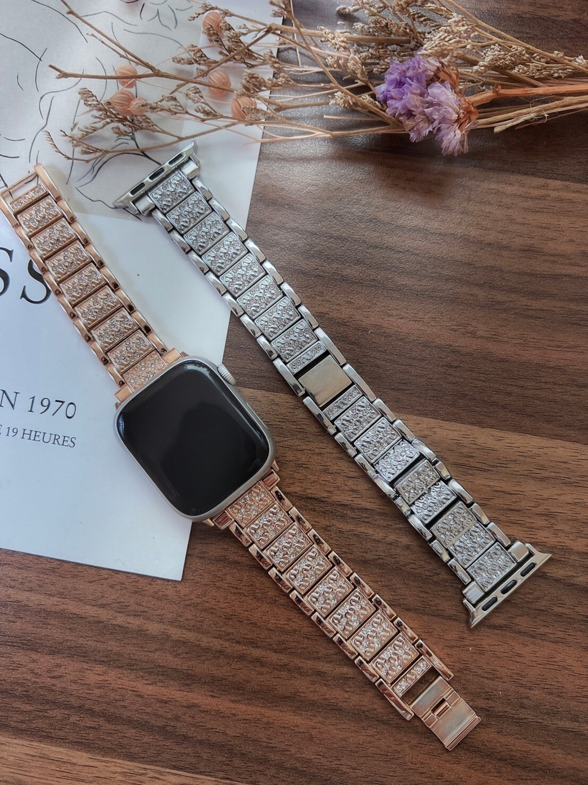 クーポン発行中♪／【Apple Watchストーン付きメタルバンド】大人女子 