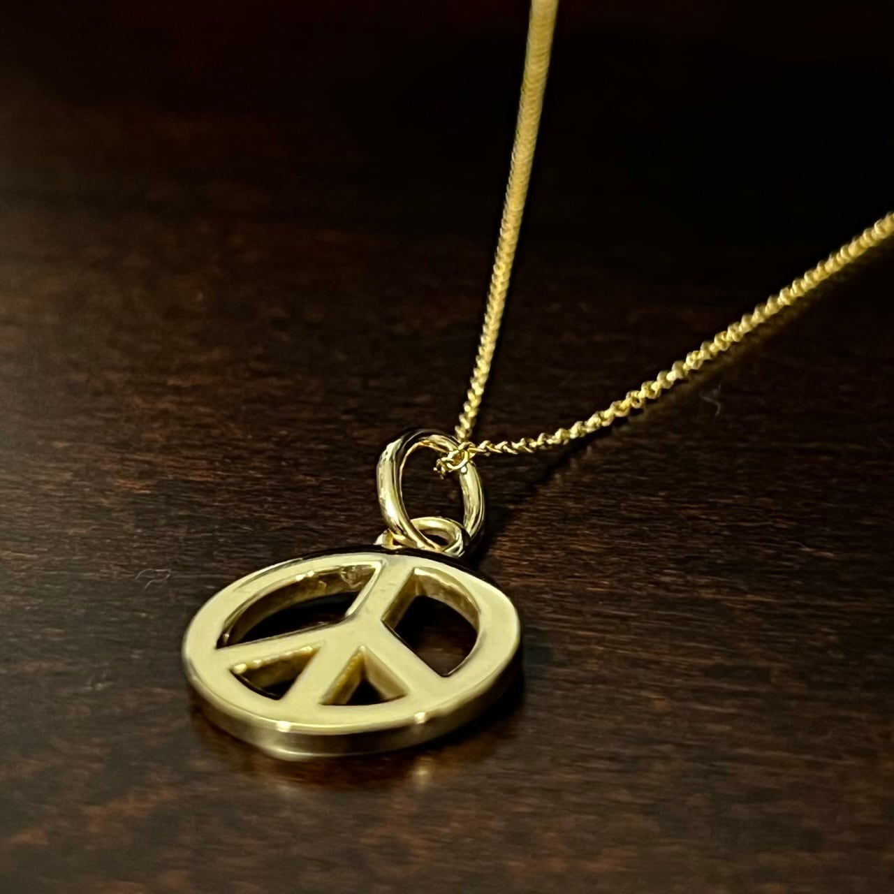 OLD TIFFANY & CO. Peace Sign 18K Gold Charm Necklace | オールド