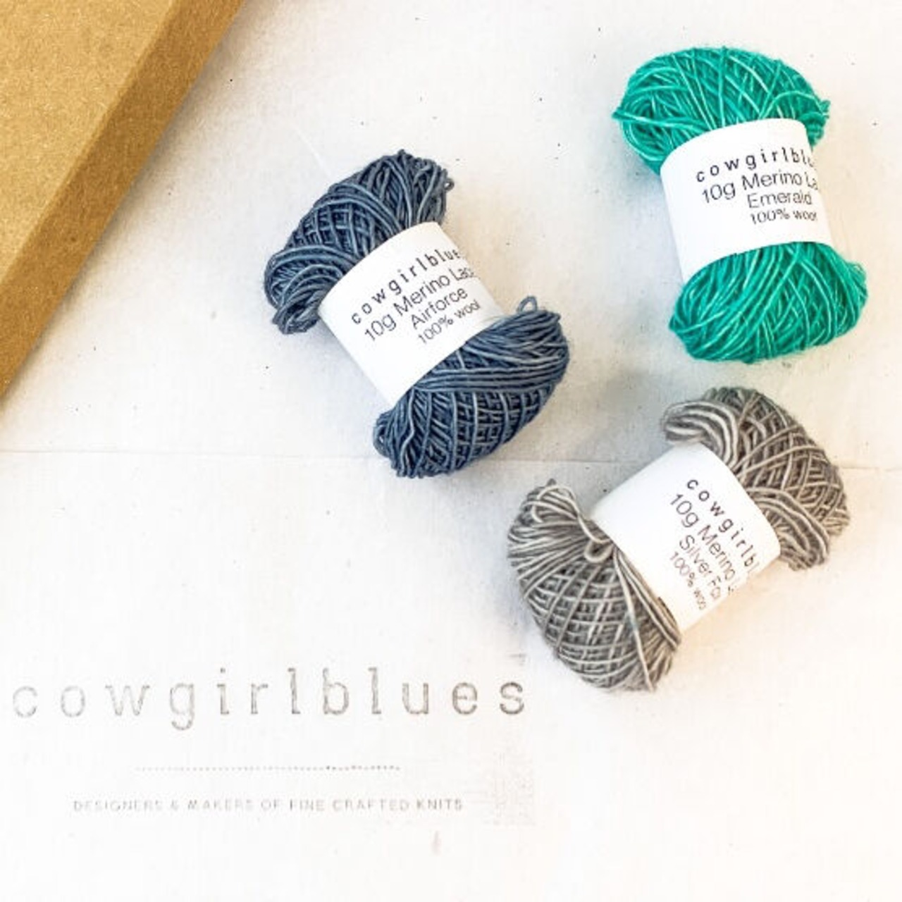 cowgirlblues [Wool Lace-mini]メリノレース シングル 4g 小巻  ソリッドカラー/全30色