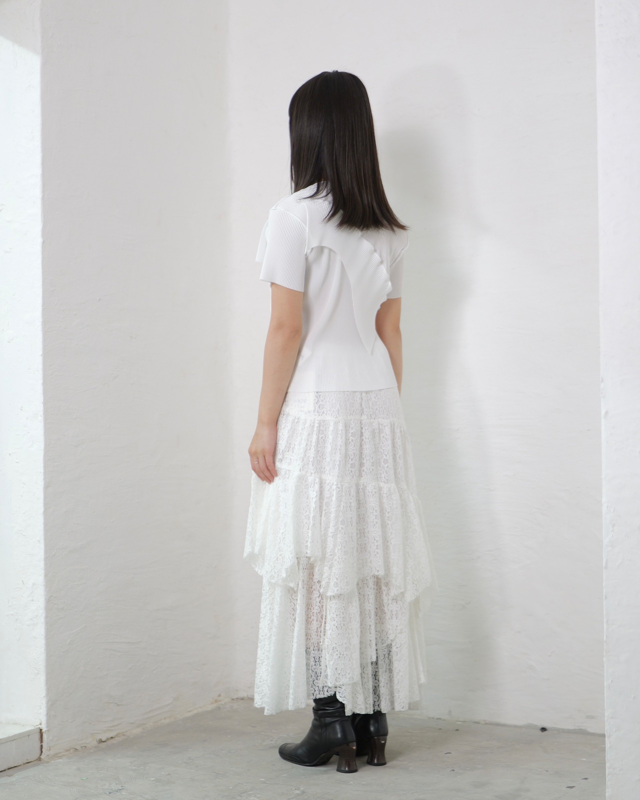 AMBERGLEAM - 2WAY Tiered Skirt ：LACE｜2WAY仕様／ドローコードシャーリング／ティアードレース／膝スリット／前後差アレンジ