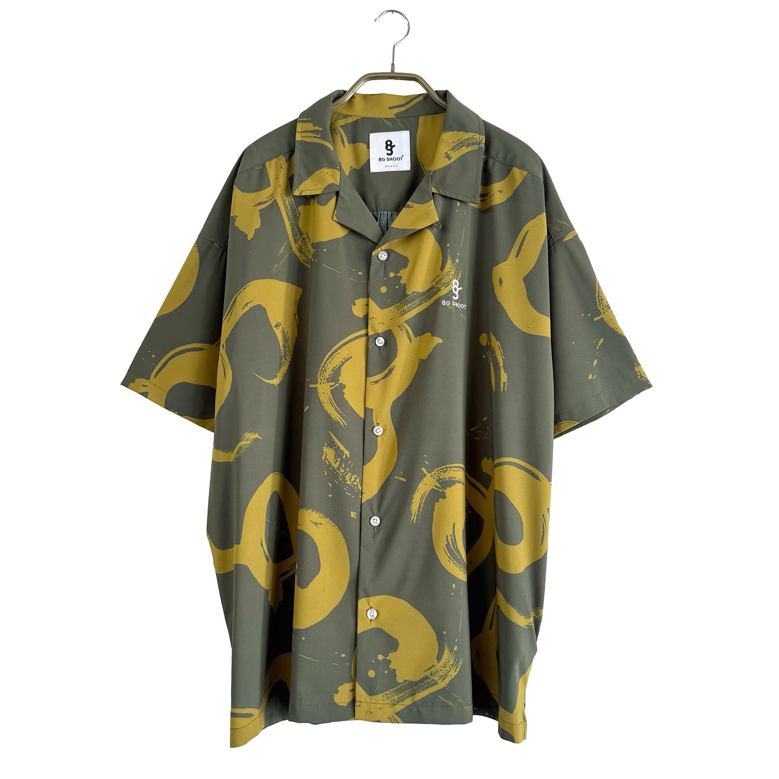 CALLIGRAPHY PATTERN OPEN COLLAR SHIRTS -KHAKI-
