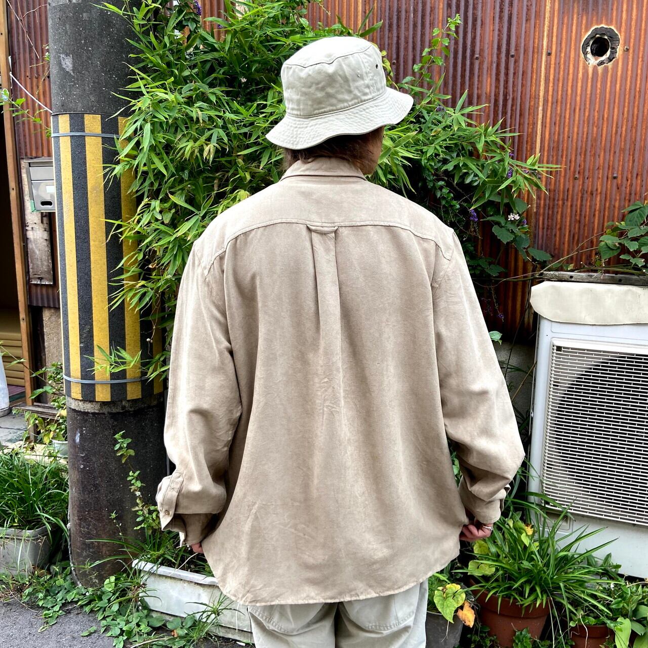 BASIC EDITIONS 長袖 フェイクスエードシャツ メンズL 古着 ベージュ