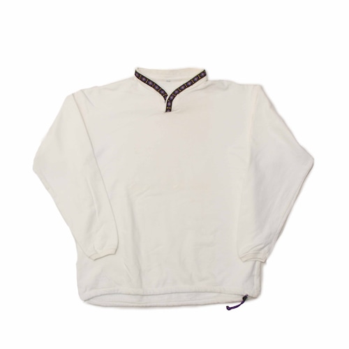 Alf 90s TyroleanWhiteSkipperSweatTop