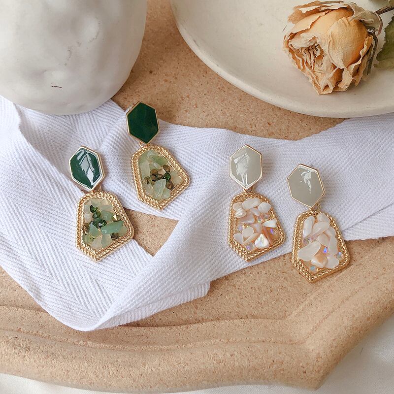 イヤリング スタンダードレッドアクセサリー レトロ 指輪 ブラック・アイド・ピーズ22941635810