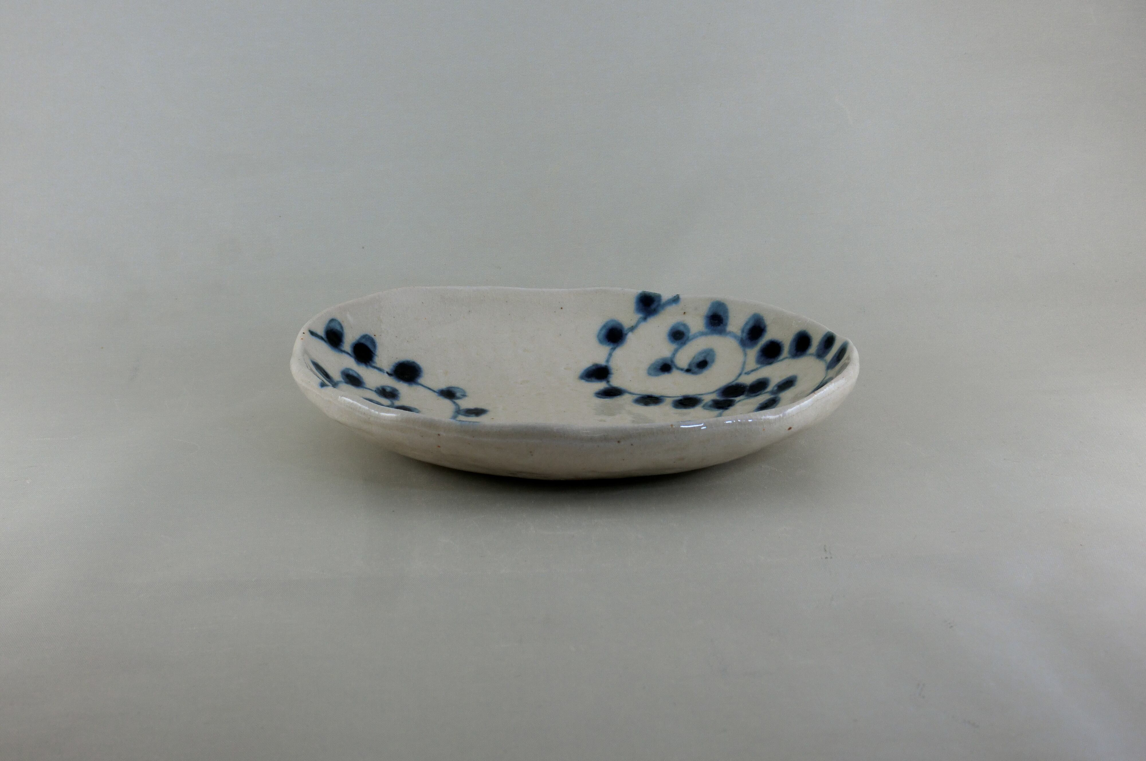 アラベスク楕円取皿（宗山窯）