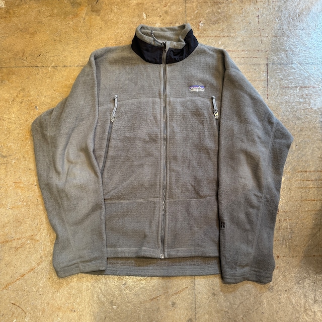 PATAGONIA R3 RADIANT JACKET 2002 DARK THISTLE