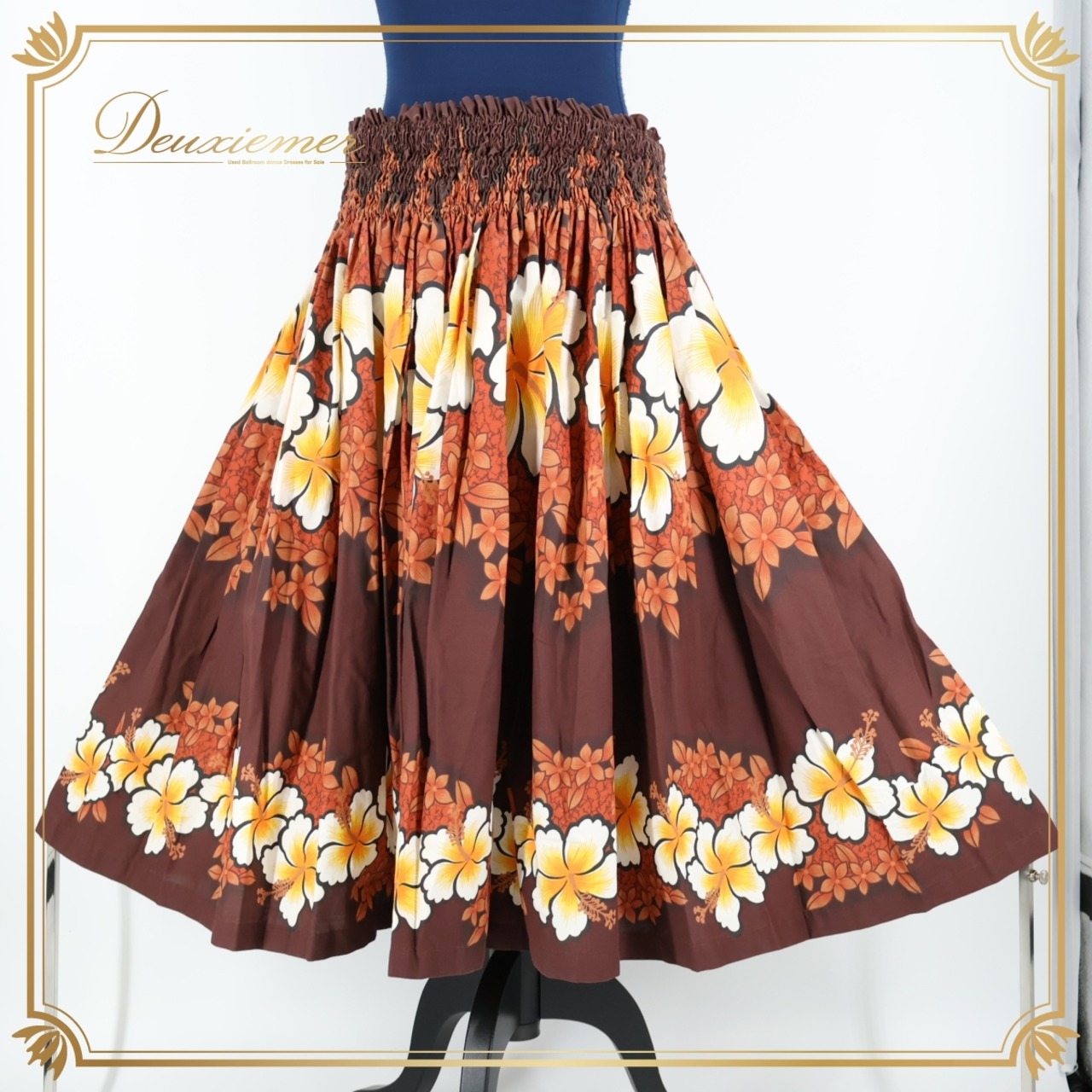【フラダンス衣装】ブラウン パウスカート 茶 白 オレンジ ハイビスカス柄 花柄 ホワイト シングル ハワイアン かわいい ゴム