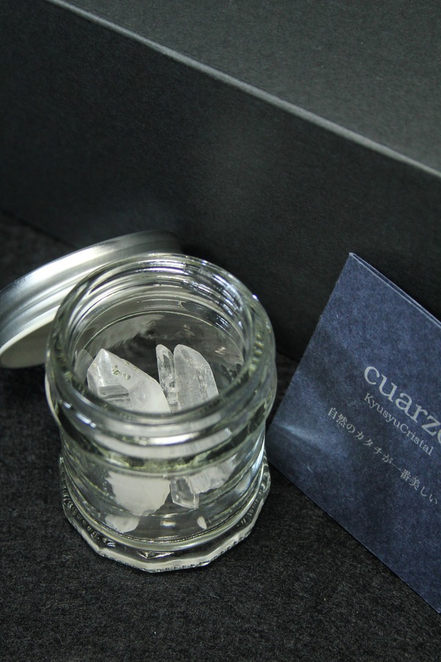 【1502】瓶詰め2種の宮崎水晶