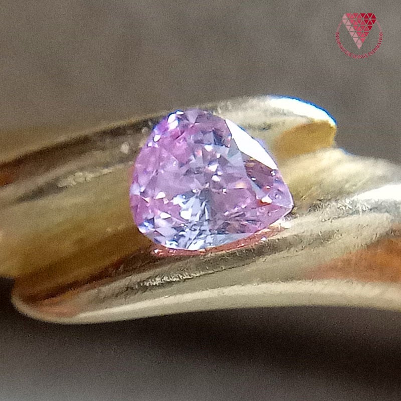 0.055ct SI-2 天然ピンクダイヤモンドFANCY DEEP PINK