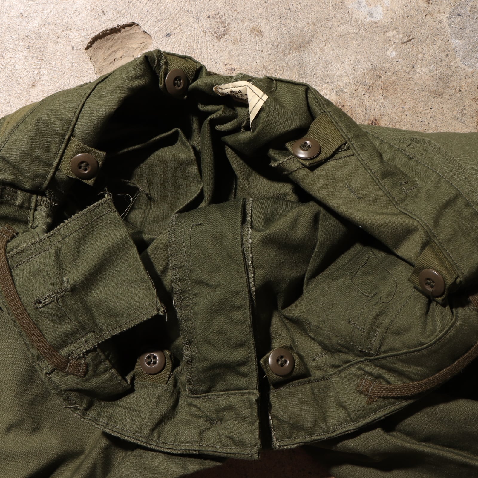 Deadstock L-R 78年 M-65 カーゴパンツ 後期 米軍実物 Large Deadstock L-R 78年 M-65 カーゴパンツ 後期 米軍実物 Large