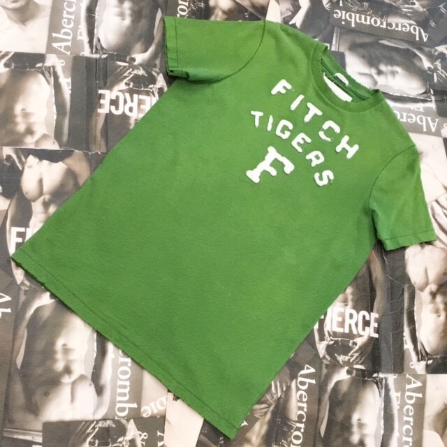 Abercrombie&Fitch　MENS　Ｔシャツ　Ｌサイズ