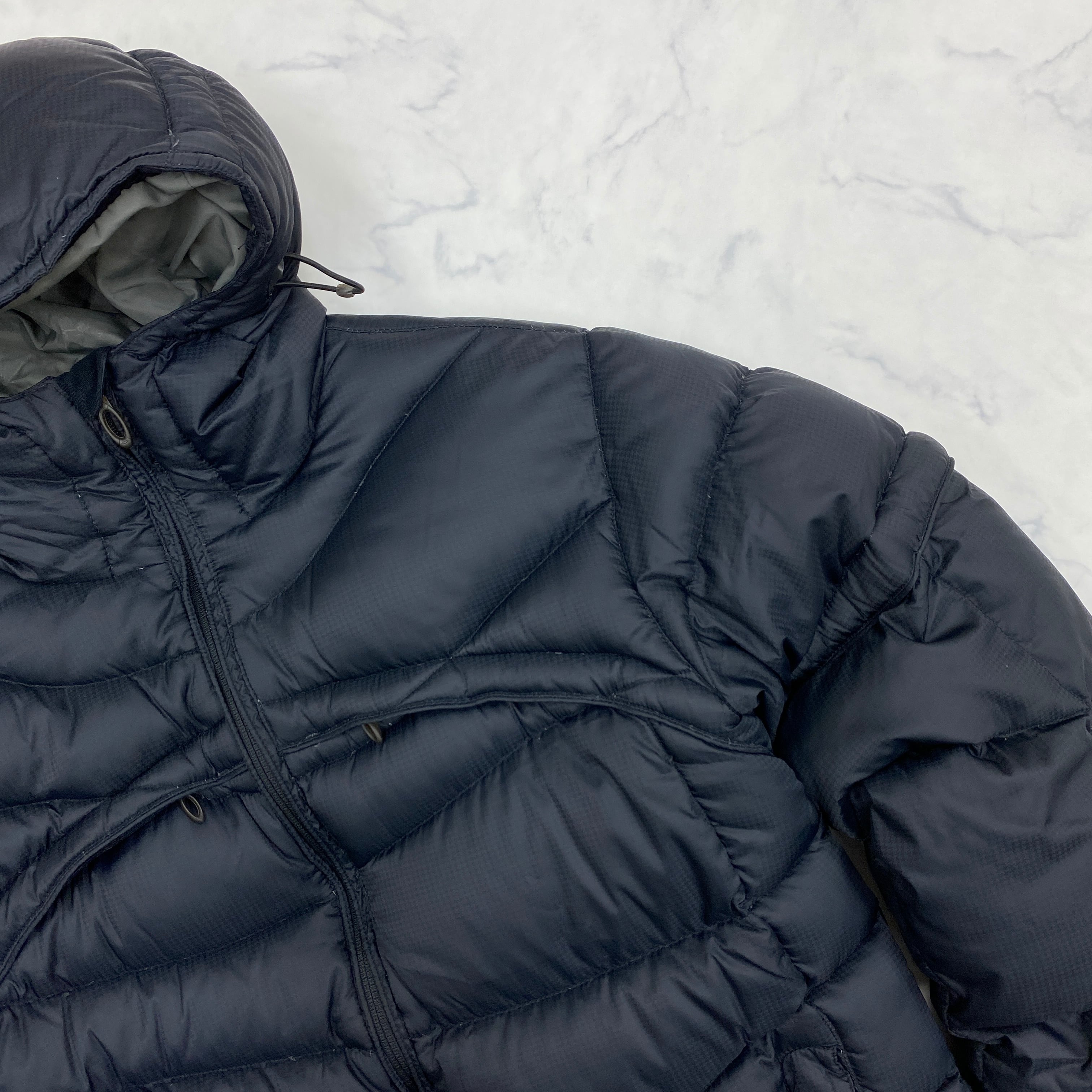 00s OAKLEY Down Jacket Black Y2K | ーKOUHUKUー