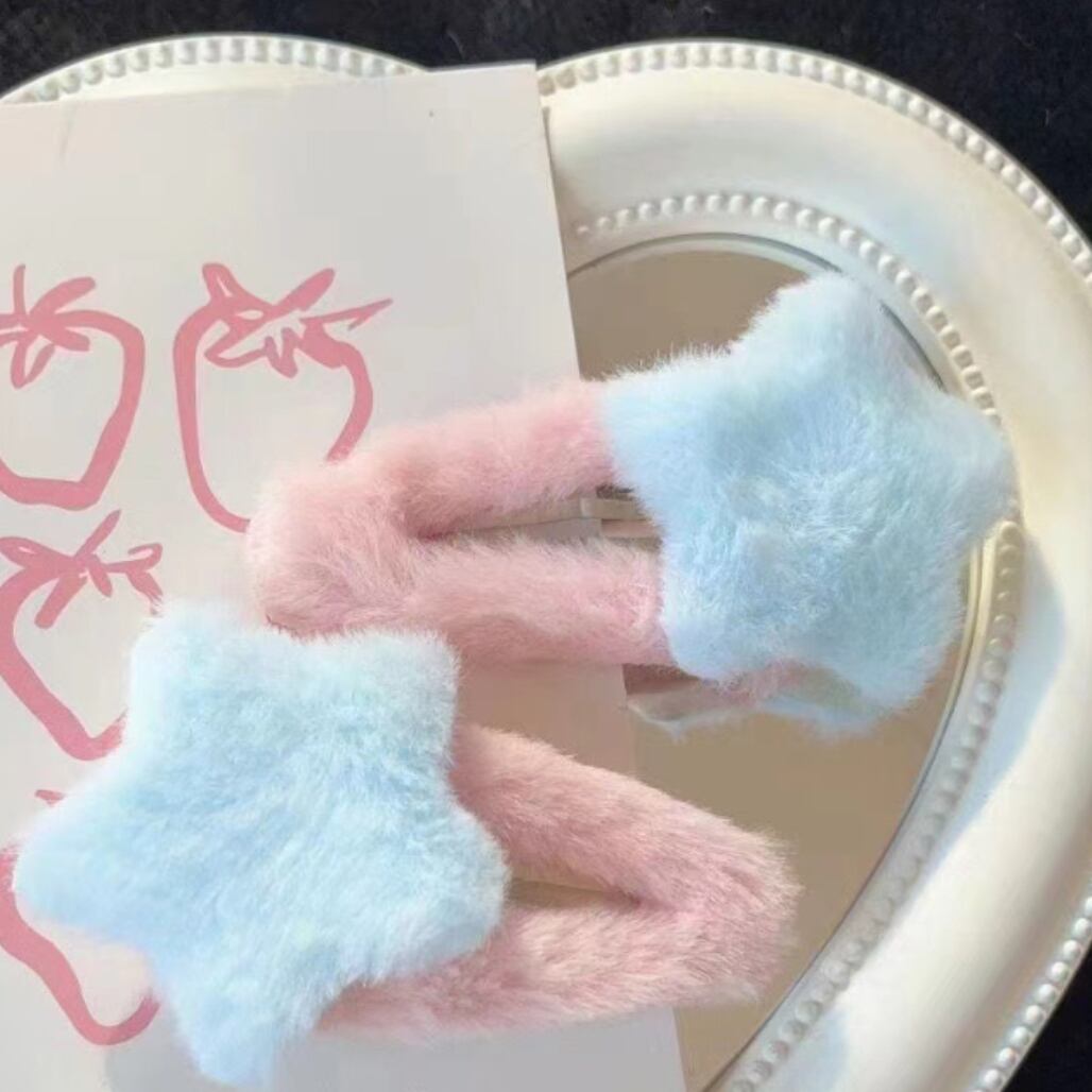 値下☆ピンクのもこもこヘアピン♡ 値下☆ピンクのもこもこヘアピン♡