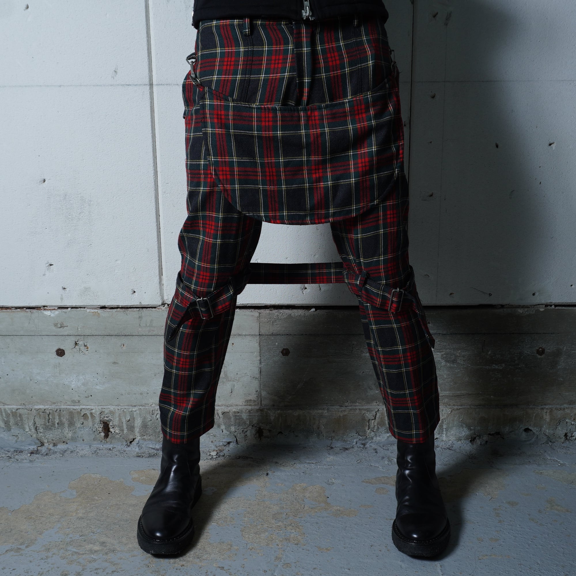 Vivienne Westwood】ヴィヴィアンウエストウッド フラップ付タータン