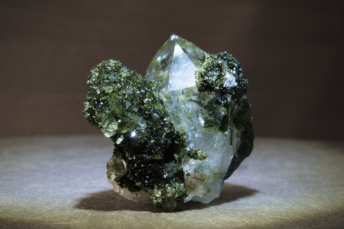 トルコ産エピドート/クォーツ ② Epidote / Quartz 1560