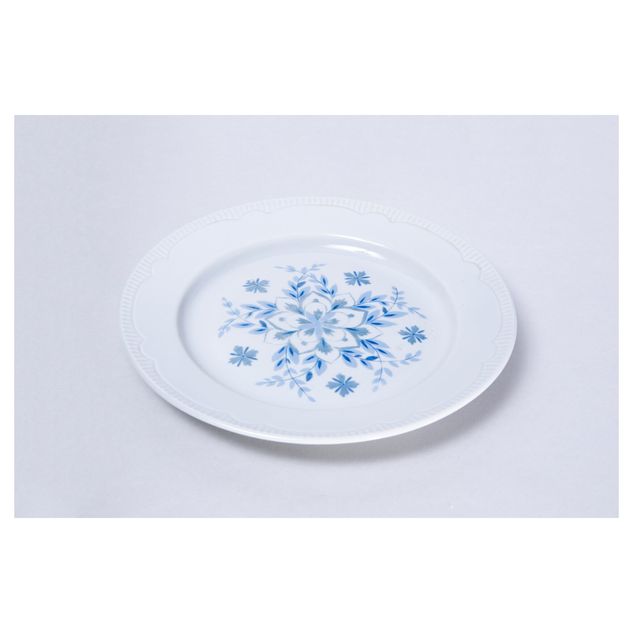 ヴィンテージ60s〜80s 皿 ミンスク磁器工場 旧ソ連 0038