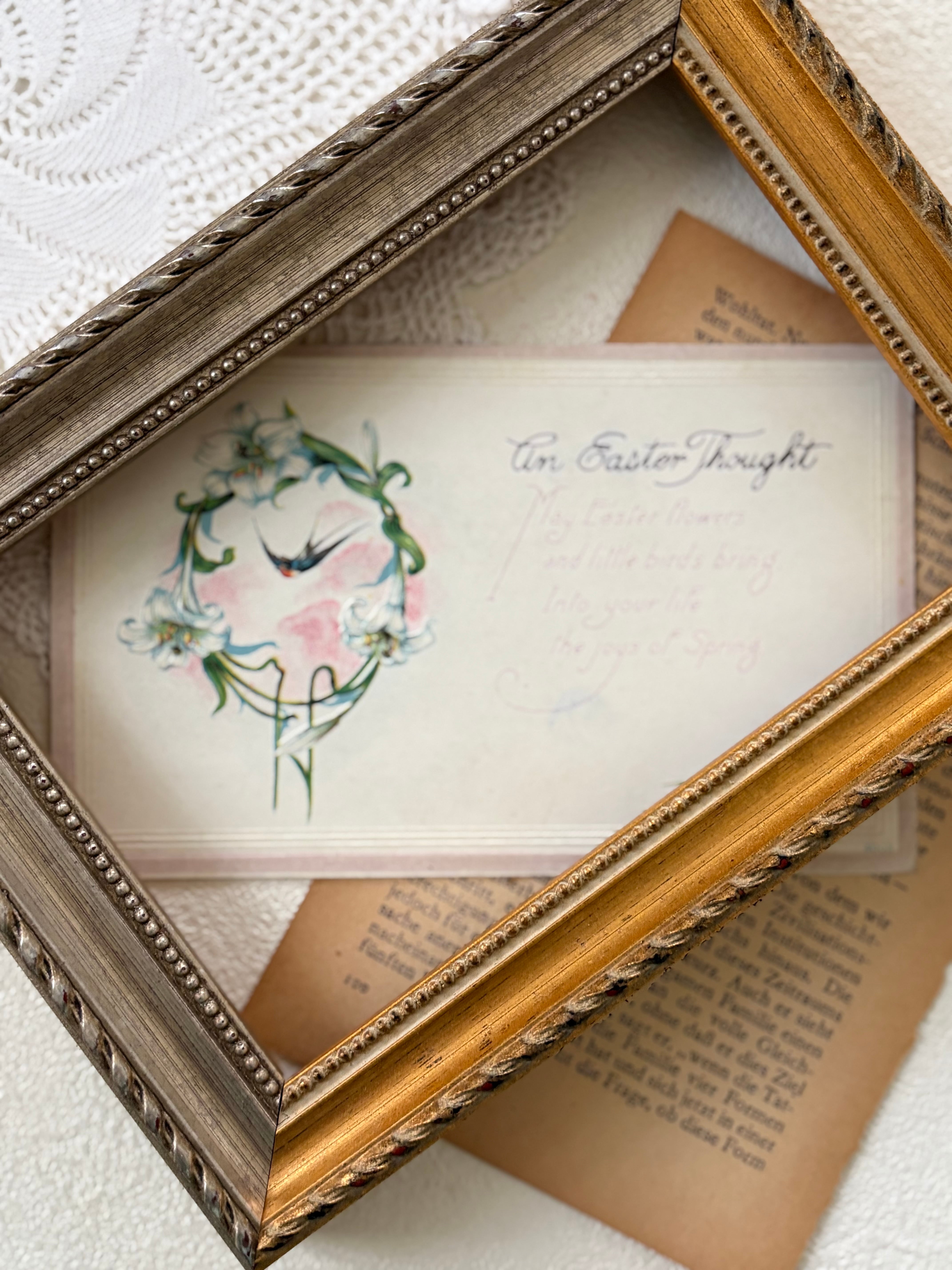 アンティークポストカード 百合のフレーム つばめ すみれ イースター エンボス 額装 インテリア USA エンボス