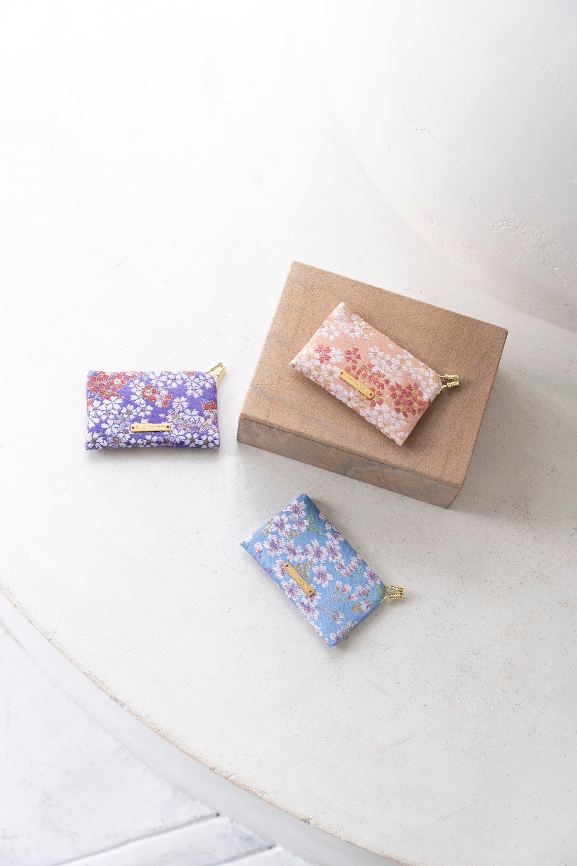 西陣織ミニ財布(カードケース) SAKURA / NCC15 | Tomorrow Fabric