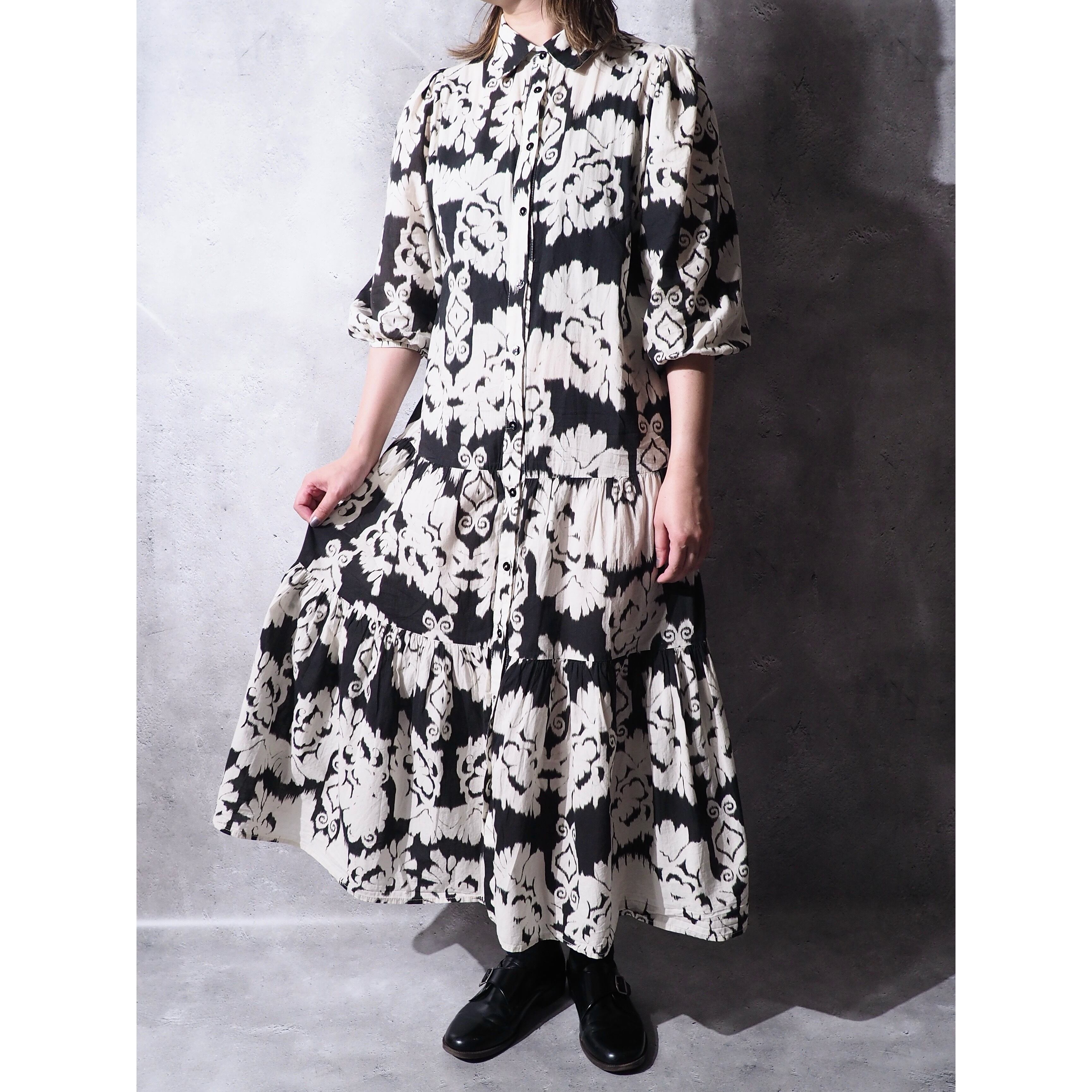 1990s Beautiful Gothic Flower pattern Design vintage onepiece Dress (made in Italy)