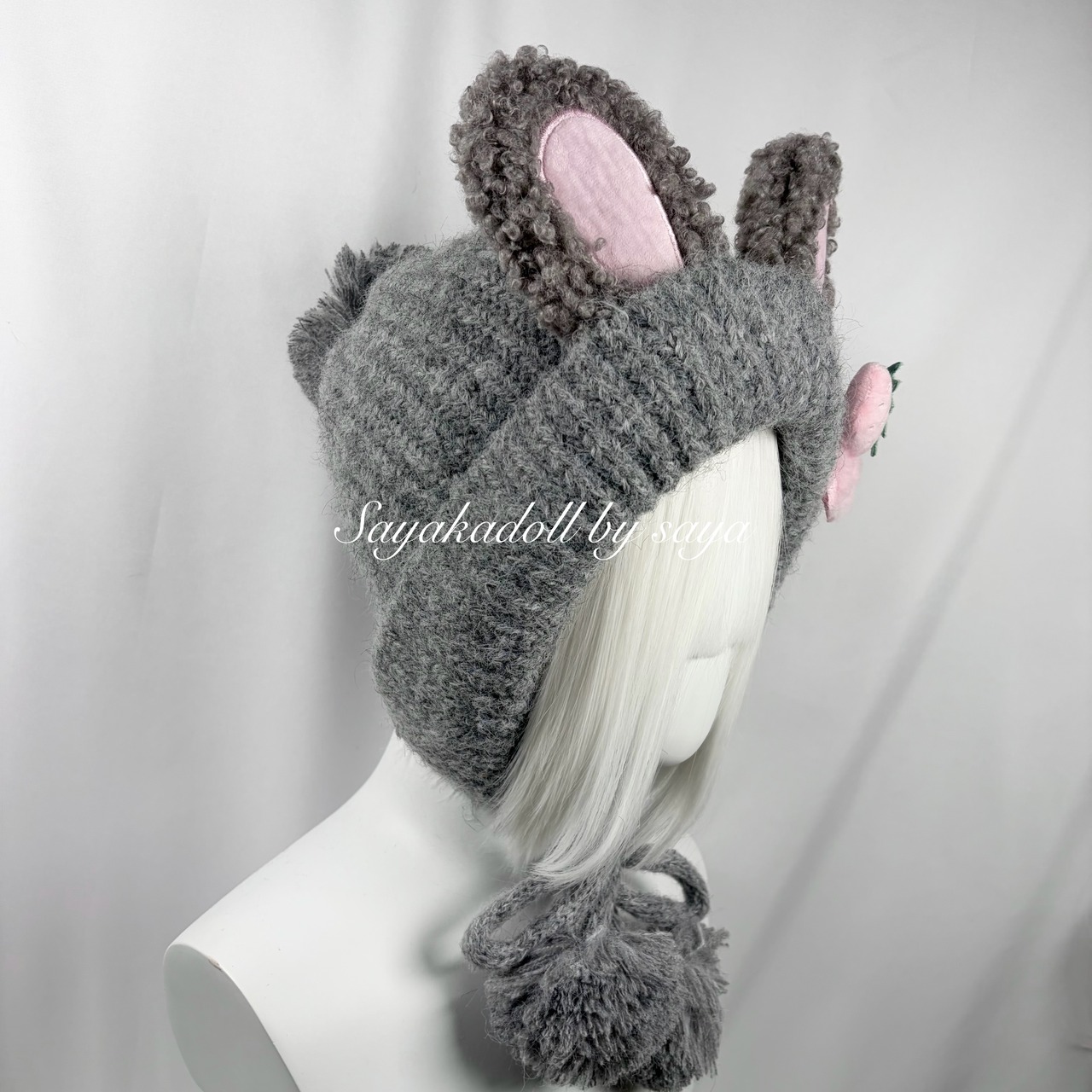 ♡ Strawberry うさみみ もこもこふわふわニット帽 ビーニー black ‪♡