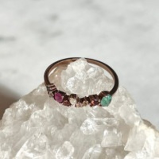 【バンコク☆ガネーシャ様の神前にてアチューメント】贅沢♪9石がセットされた開運リング　NO.6　（11.5号）　商品番号5221