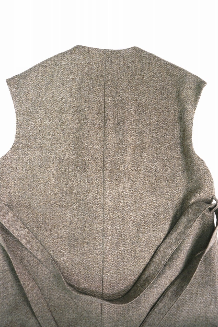 British Herringbone Sleeveless Coat