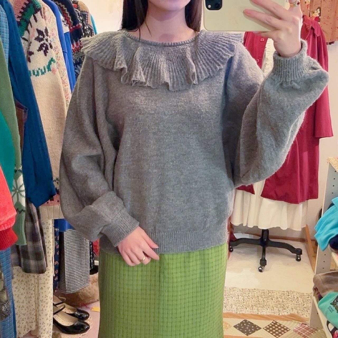 big frill collar gray knit sweater