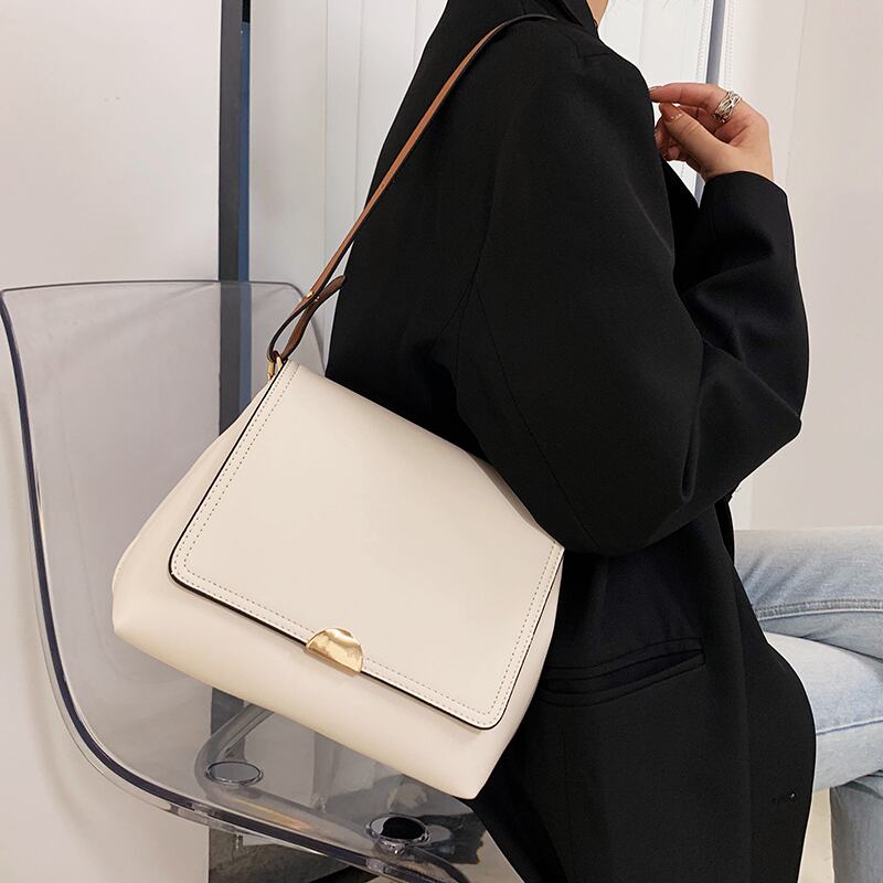 オータムスタンダード レトロ 秋物 ショルダーバッグ スクウェア Tiancai_Wing_Bag92215616366