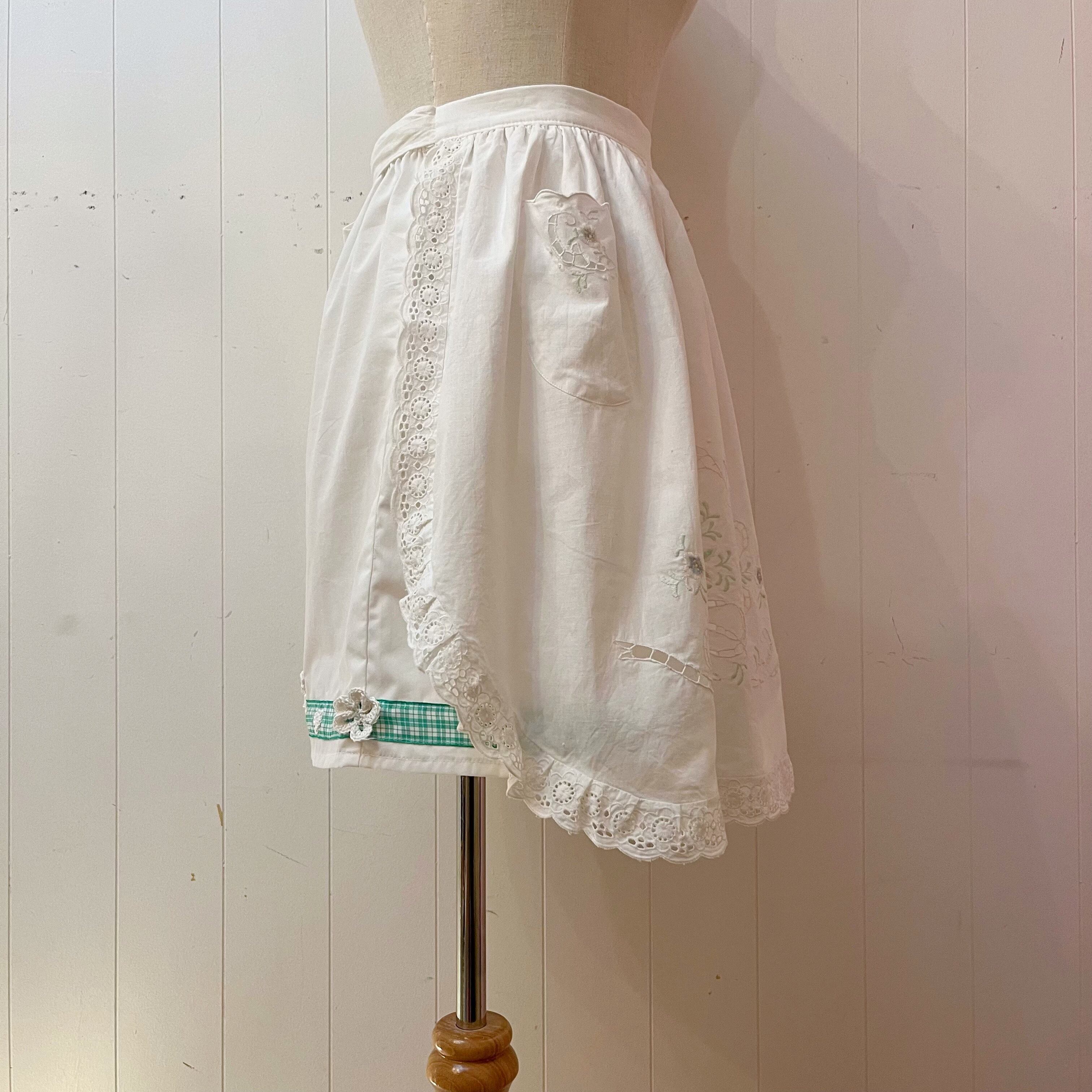 remake : white flower apron mini skirt