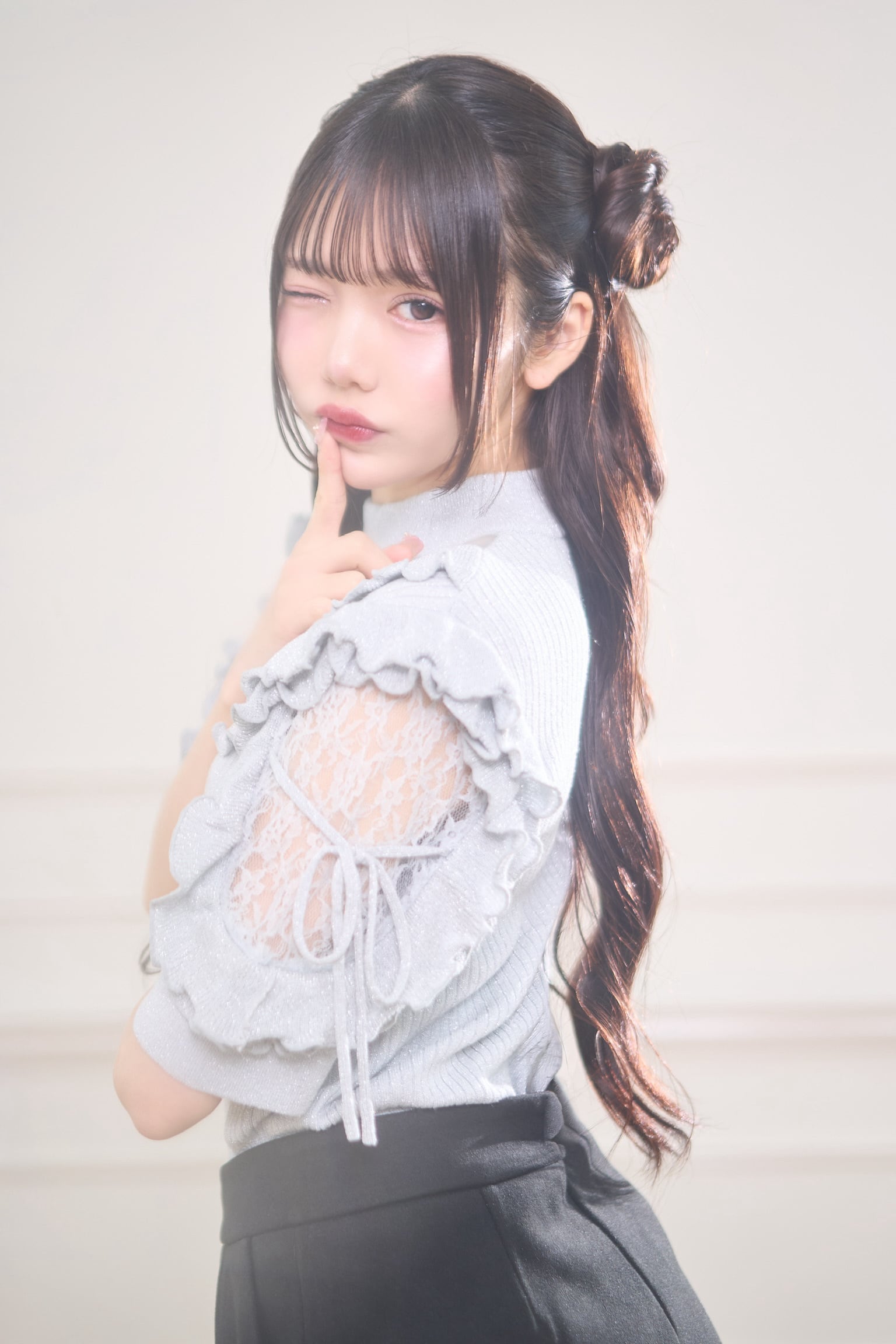 きらきらフリルサマーニット