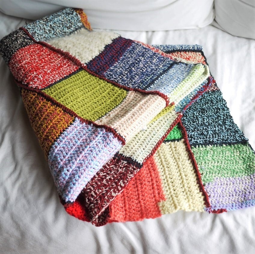 ドイツ手編み大判 ニットブランケット おばあちゃんの編み物