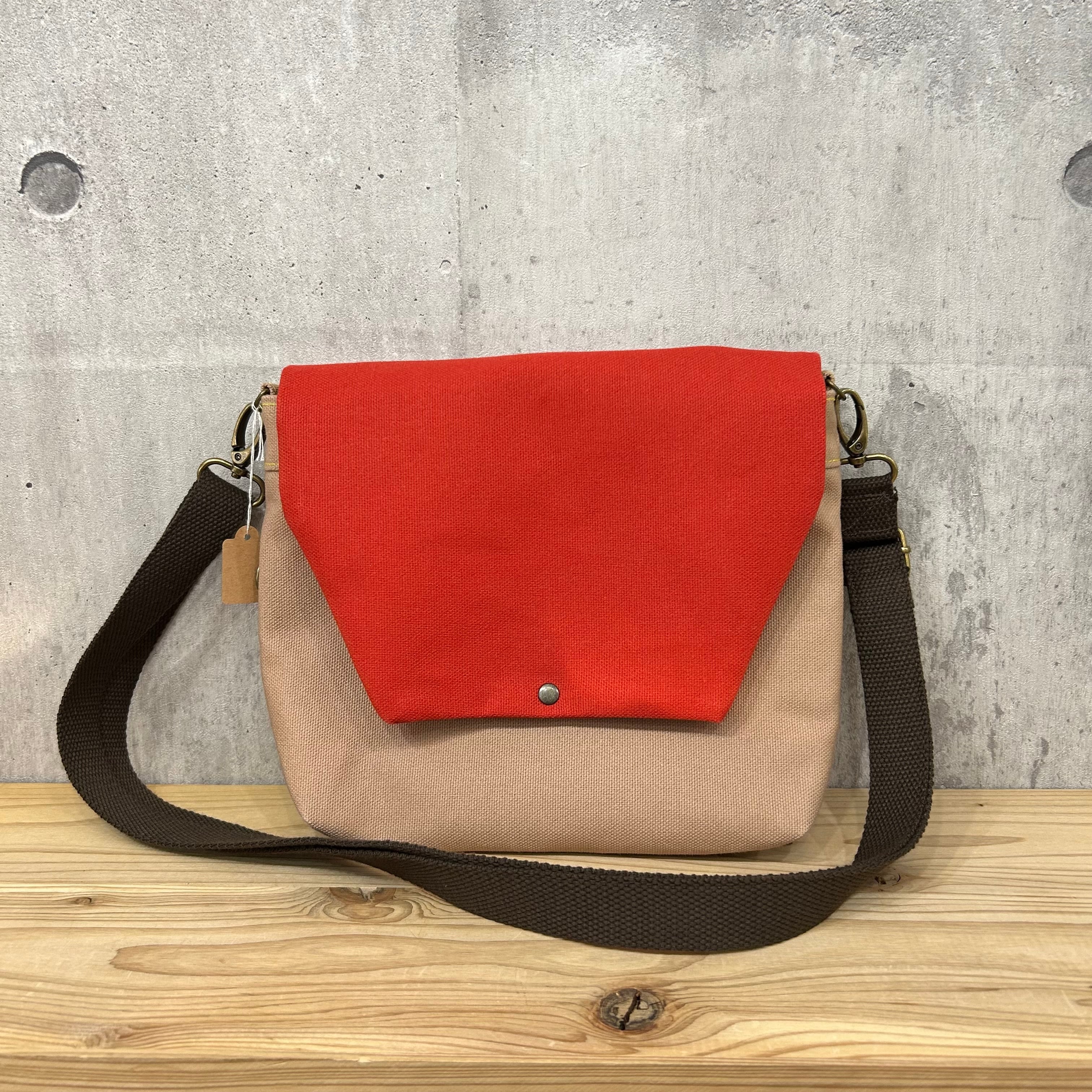 お値引きカラー‼️【選べる紐付】-* Messenger Shoulder *-【スキン×赤】
