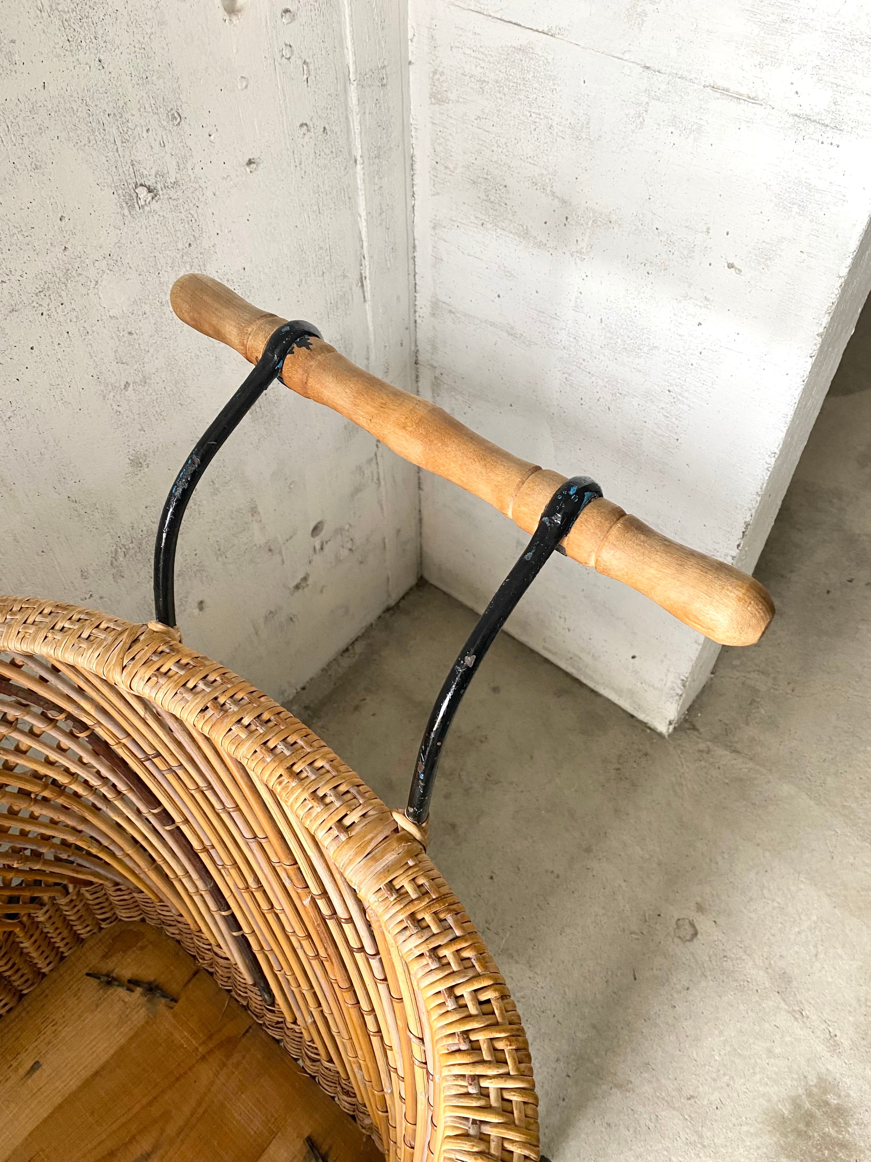 シャビー乳母車[古家具] | giraffes craft