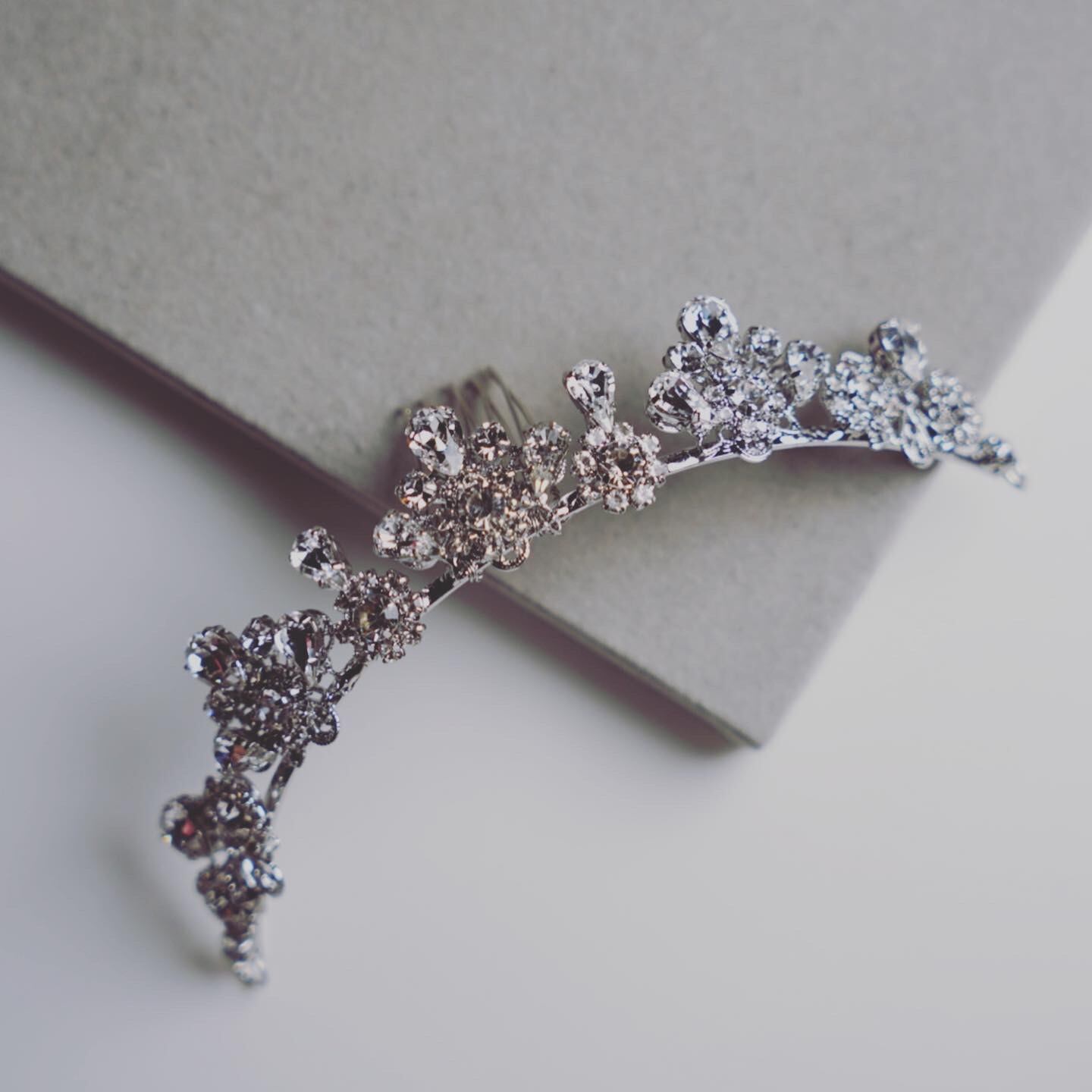 Authentic TIARA AB-11 | AiLE-ブライダルアクセサリー・ウェディング 