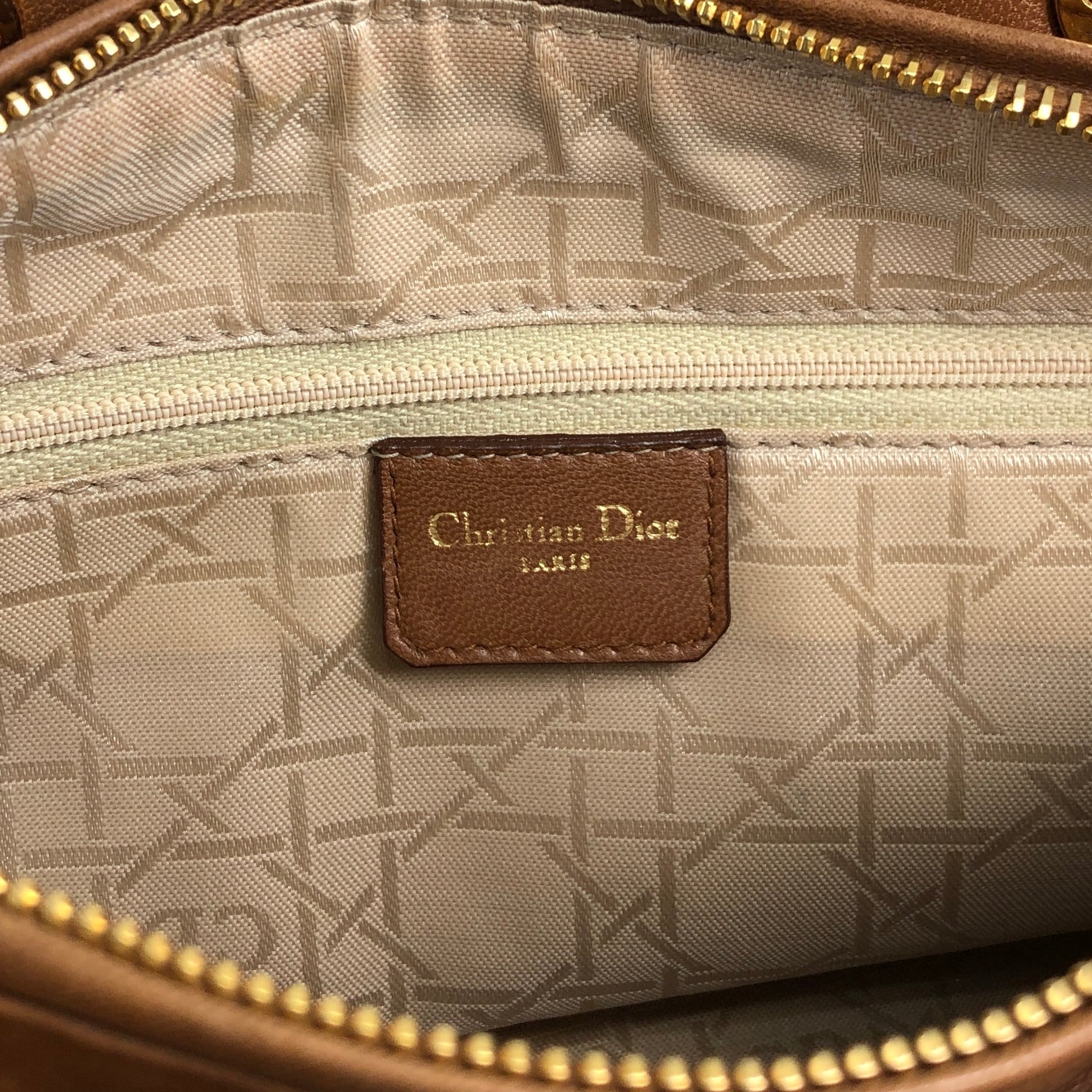 Christian Dior クリスチャン ディオール レディディオール