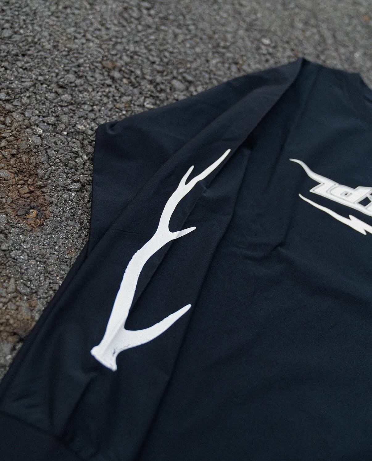 86 Baits パーカー黒L POLICE TINY KLASH セット 86 Baits パーカー黒L