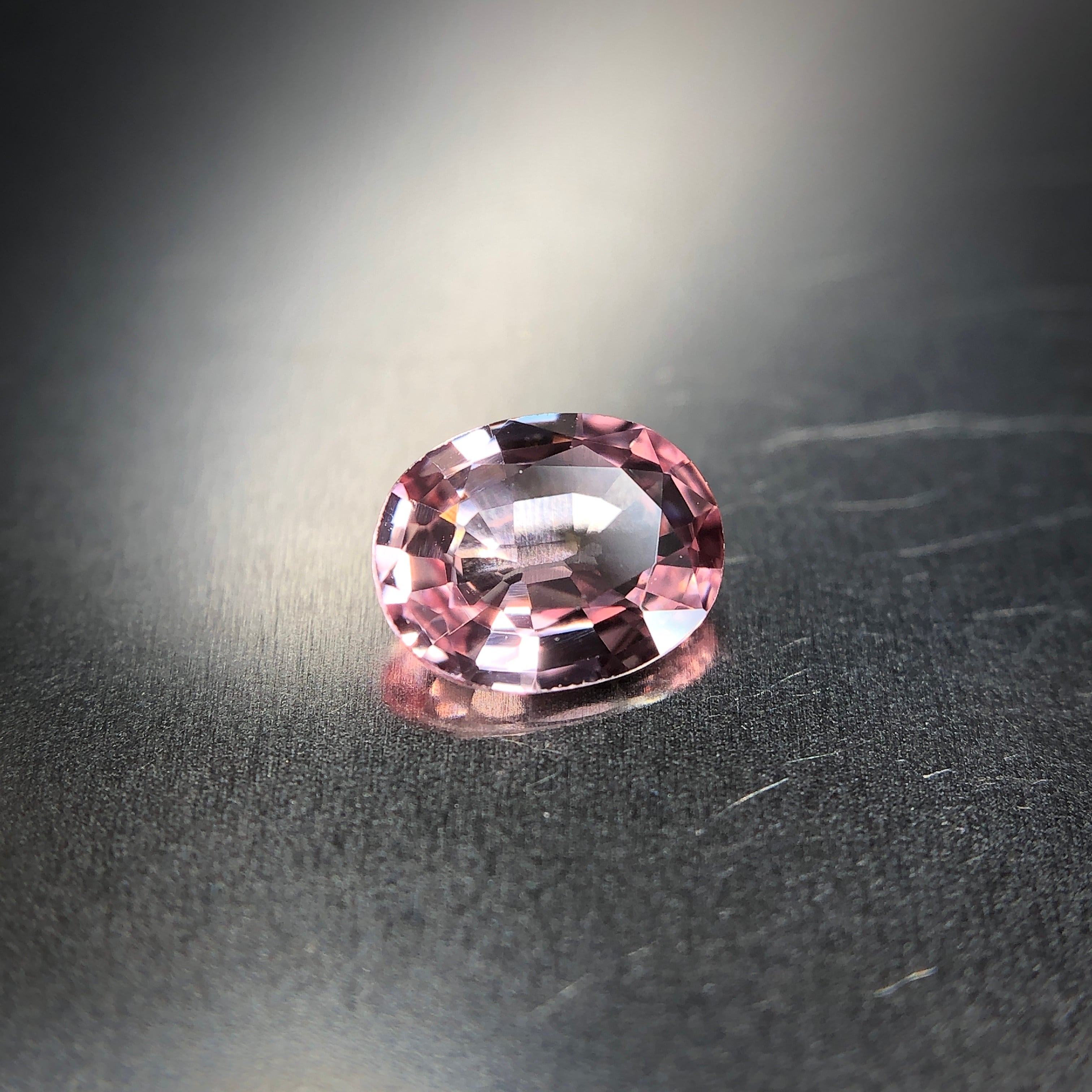 芳醇な睡蓮色の輝き 0.73ct 天然 パパラチァサファイア