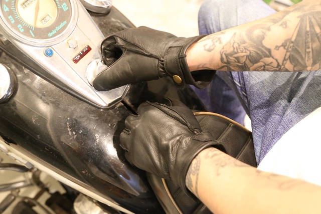 "Classic" Glove (TG04)