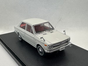 【エブロ】 1/43  トヨタ カローラ 1100 1966(白)買取品