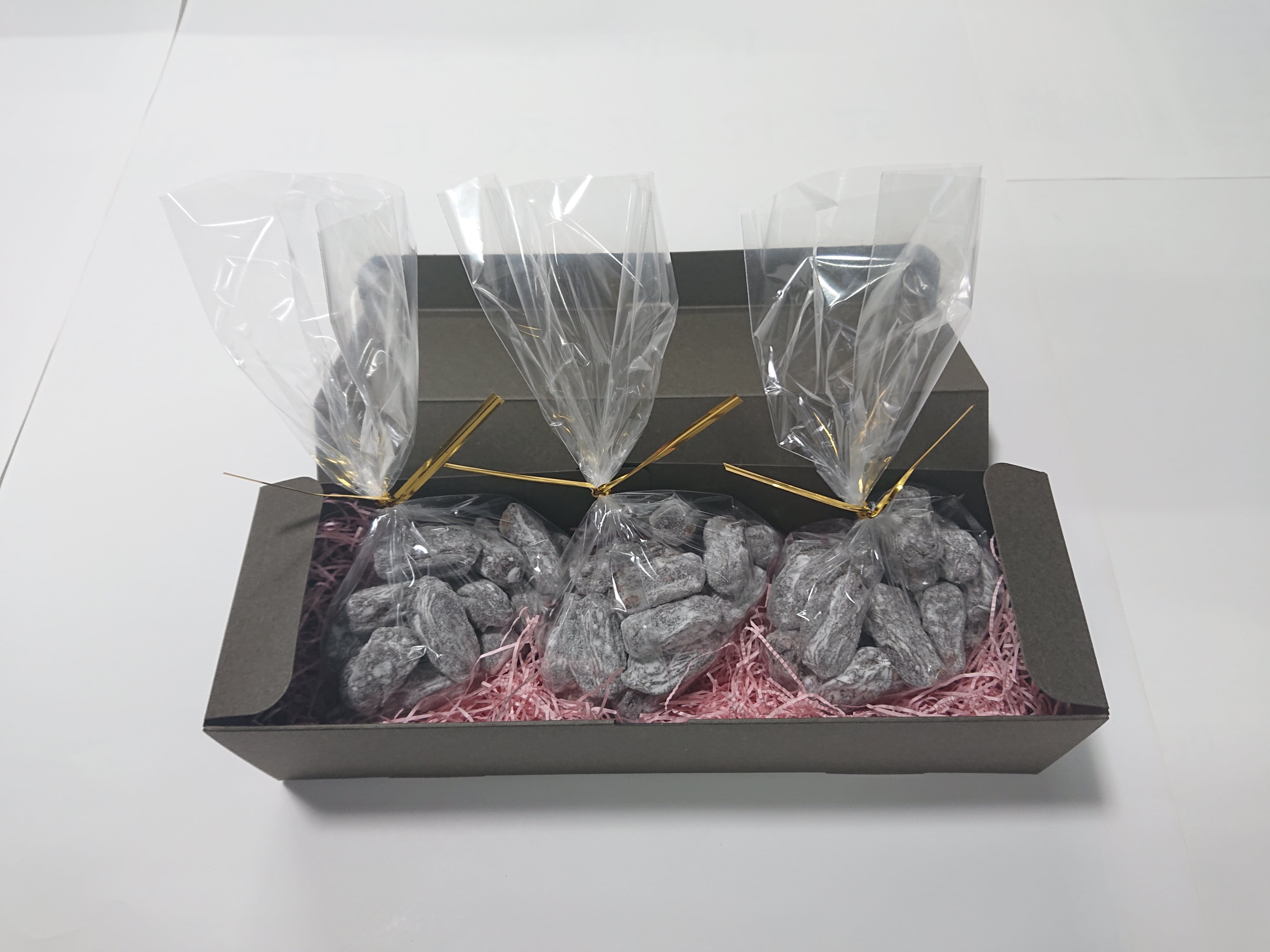ラムレーズンチョコ | 屋代菓子舗