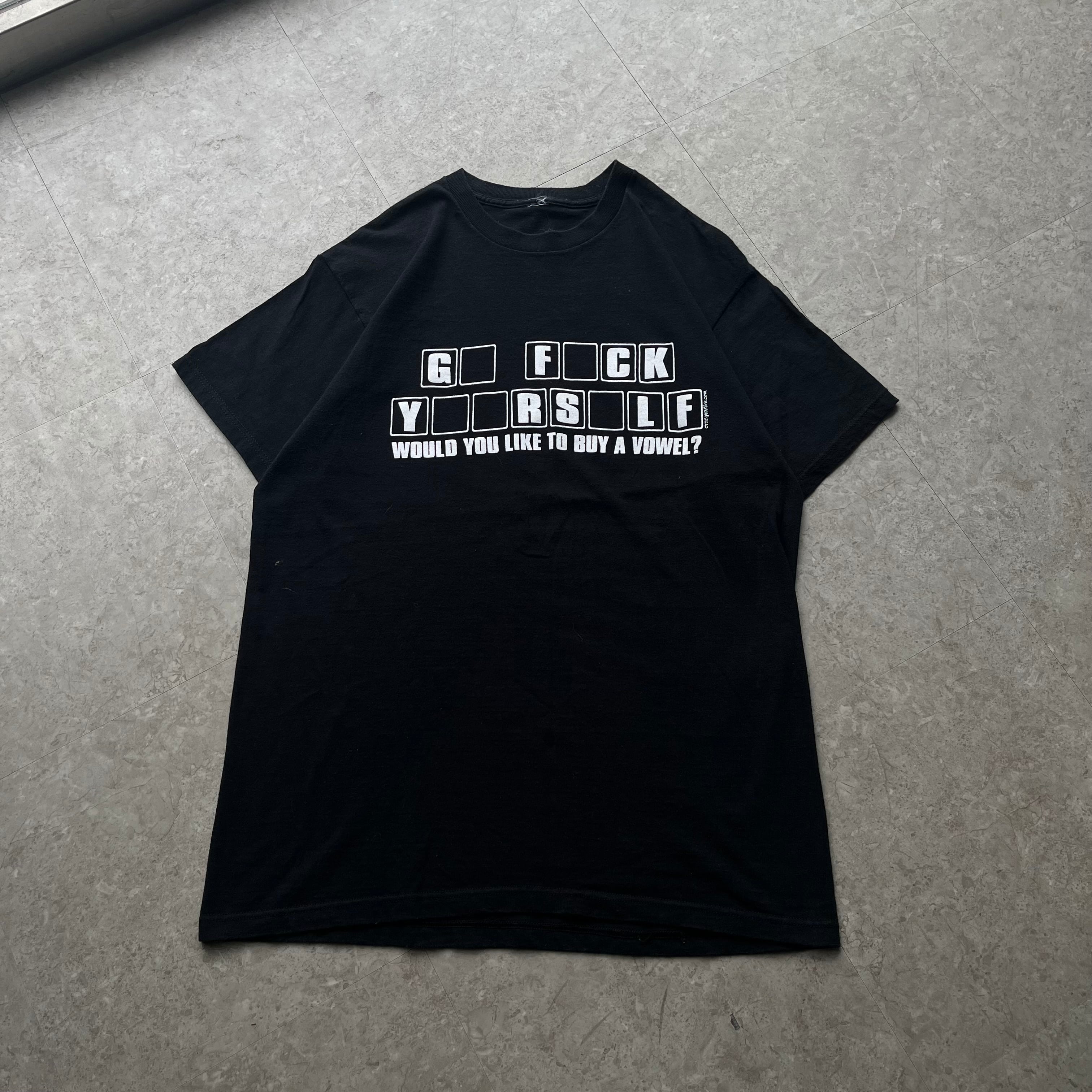 fashion victim FUCK Tシャツ | PAY ID