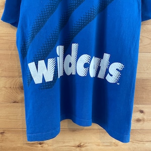 【Kentucky Wildcats】90s ビックプリント ワイルドキャッツ バスケ Tシャツ USA古着