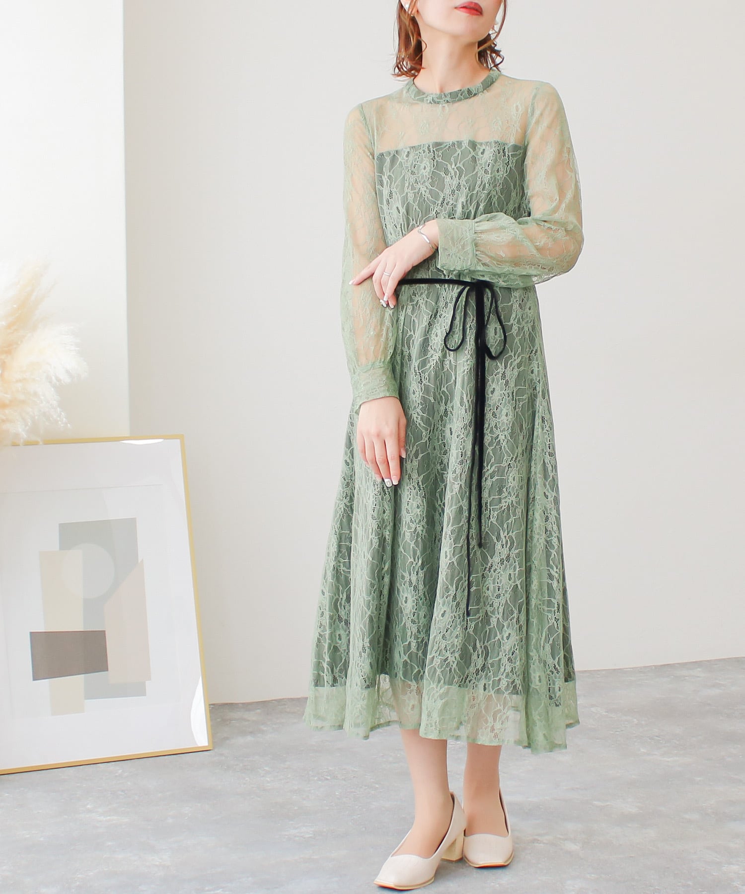 【美品】レース使いウエストリボンモチーフワンピース シアーレースウエストリボンワンピース | SocialGIRL（ソーシャル